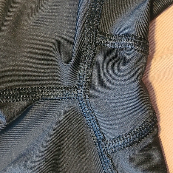 Under Armour compression legging - Picture 4 of 8
